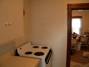 Kitchen before photo 2